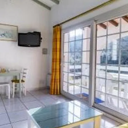 Maison Ceret, 2 Pieces, 3 Personnes - Fr-1-703-105 Céret